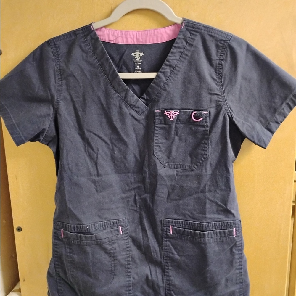Med Couture Women's Scrub Top - Gray and Pink